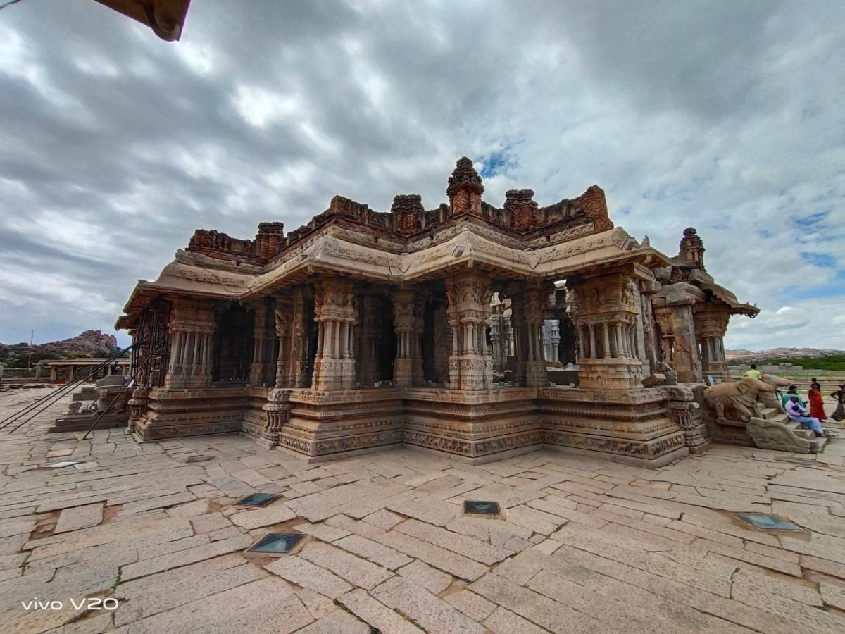 Srinivasa Homestay Hampi Εξωτερικό φωτογραφία